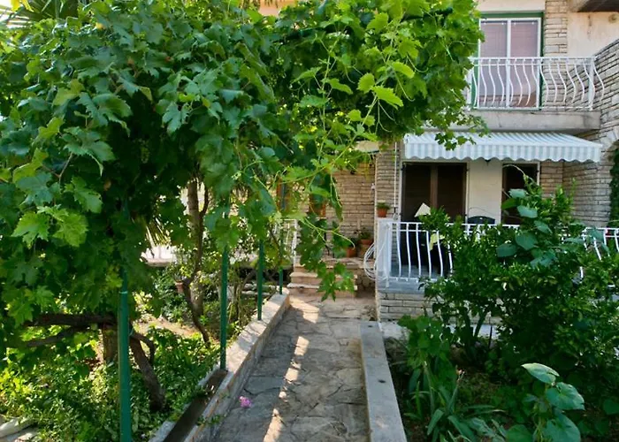 Appartement Trlaja Vodice