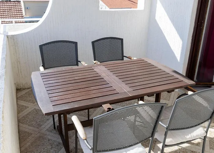 Trlaja Apartman Vodice
