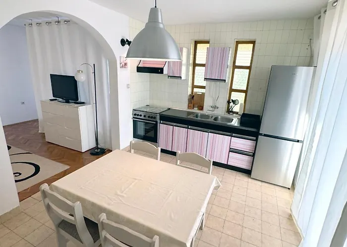 Trlaja Apartament Vodice