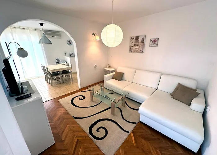 Appartement Trlaja *